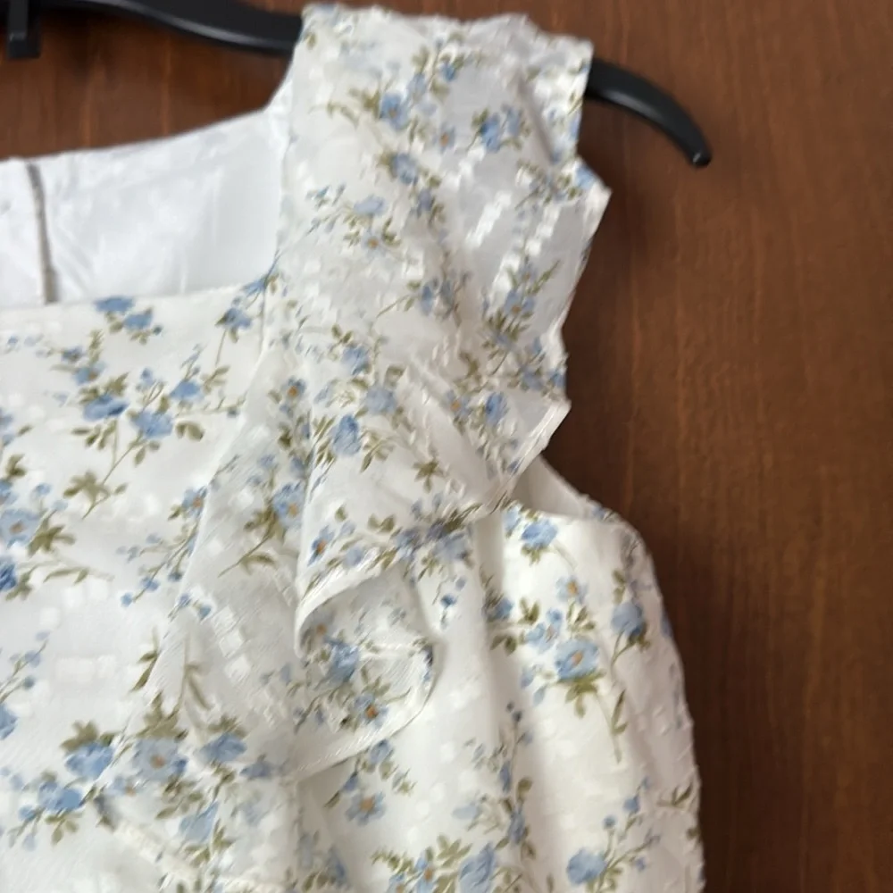 Pastourelle Pippa & Jules Blue and Ivory Floral Youth Dress Sz 10 Girls Ret $68